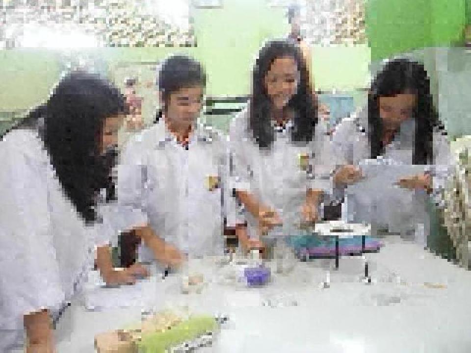 Praktikum kimia siswa-siswi SMP SKA Ampenan