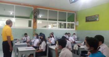Kegiatan MPLS SMP Kristen Aletheia Mataram Tahun Ajaran 2022/2023