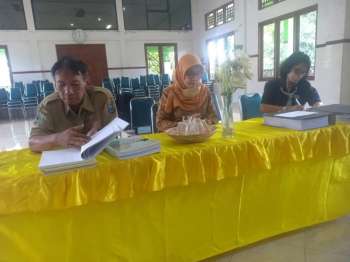 Supervisi SMP Kristen Aletheia oleh Dinas Pendidikan Kota Mataram