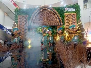 Tampilan Wonderland Indonesia di Lombok Epicentrum Mall