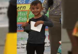 Lomba Fashion Show dari Barang Bekas dalam rangka HUT SKA k-43